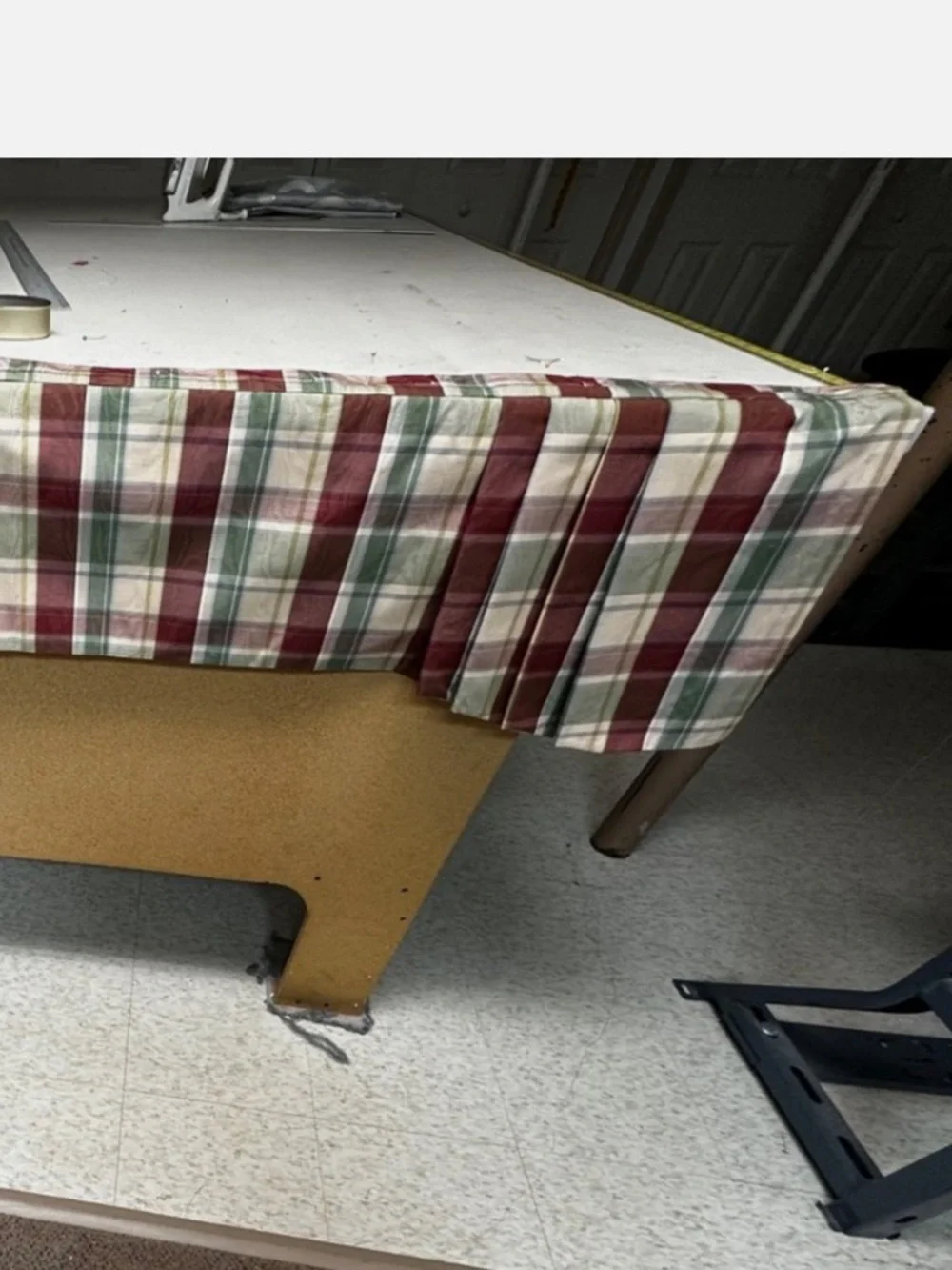 Valance - Picture 2 of 3